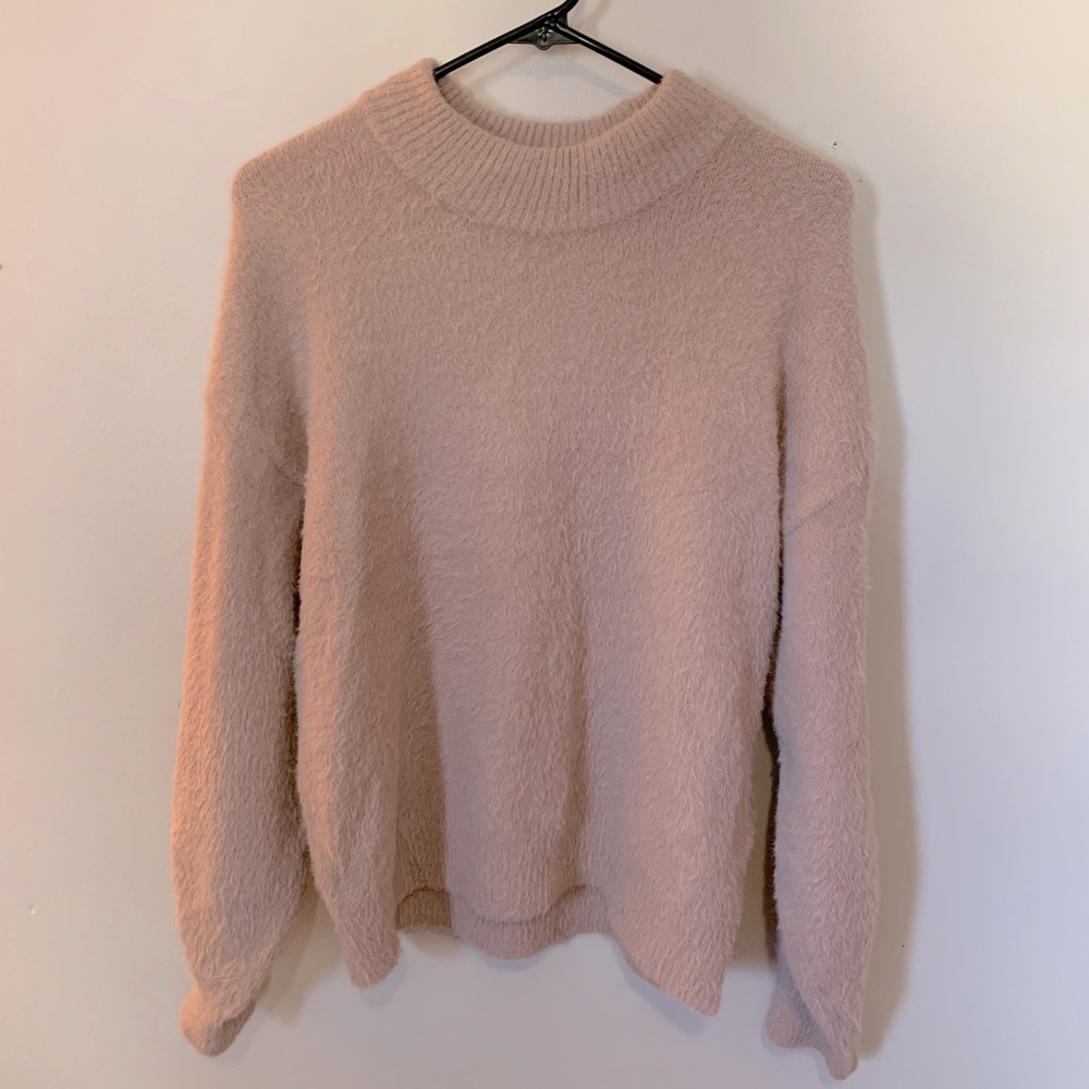 Calia by Carrie Underwood Soft Cream Sweater Size Small